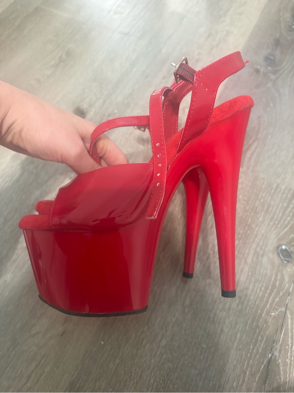 Pleaser Red Patent Platform Slingback Heels - Picture 4 of 7